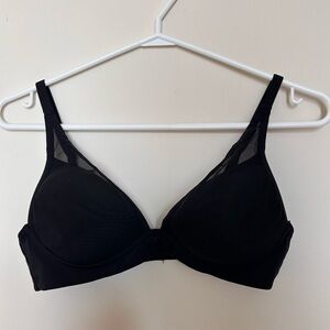 lululemon athletica Black Mesh Detail Bra